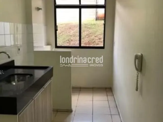 Apartamento 2 quartos e 1 banheiro, à venda, no bairro São Pedro em Londrina