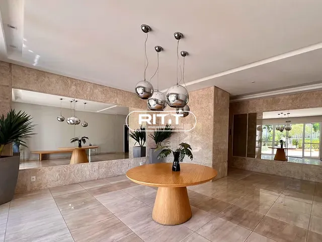 Apartamento com 225m² 2 quartos e 4 banheiros, à venda, no bairro Taquaral em Campinas