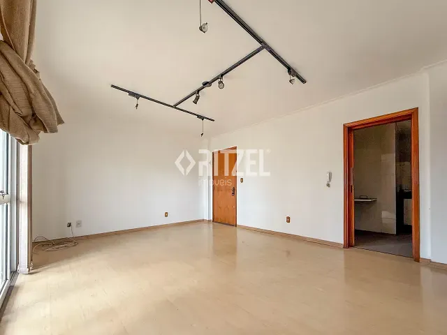 Apartamento 2 quartos e 2 banheiros, à venda, no bairro Pátria Nova em Novo Hamburgo