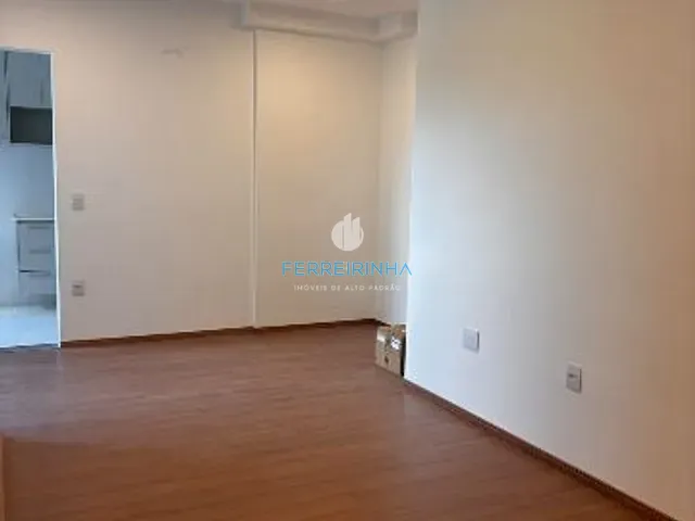 Apartamento 2 quartos e 2 banheiros, para alugar, no bairro Condomínio Residencial Colinas do Paratehy em São José dos Campos