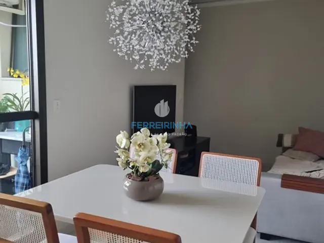 Apartamento 2 quartos e 2 banheiros, à venda, no bairro Urbanova em São José dos Campos