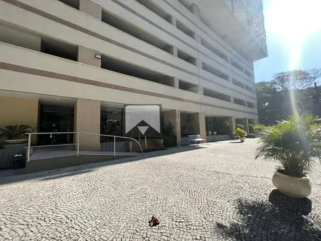 Apartamento com 65m² 1 quarto e 1 banheiro, para alugar, no bairro Icaraí em Niterói