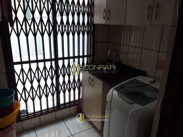 Apartamento com 132m² 3 quartos e 2 banheiros, à venda, no bairro Meia Praia em Itapema