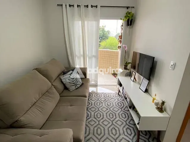 Apartamento com 83m² 2 quartos e 1 banheiro, à venda, no bairro Colônia Dona Luíza em Ponta Grossa
