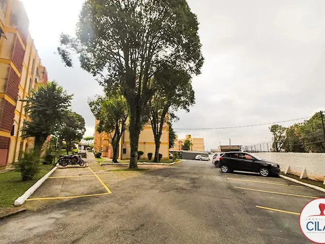 Apartamento 2 quartos e 1 banheiro, para alugar, no bairro Barreirinha em Curitiba