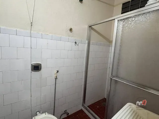Apartamento 1 quarto e 1 banheiro, à venda ou para alugar, no bairro Centro em Petrópolis