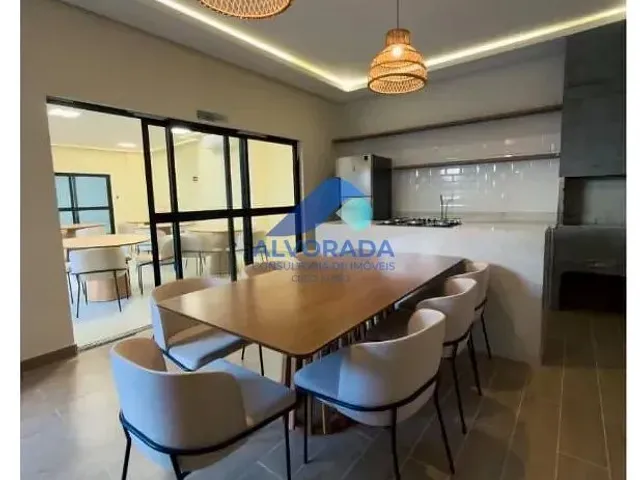 Apartamento com 10m² 2 quartos e 1 banheiro, à venda, no bairro MONTE CASTELO em São José Dos Campos