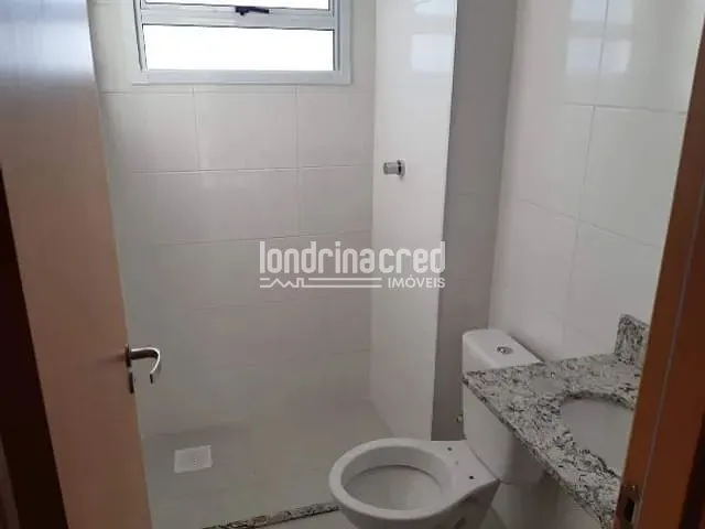 Apartamento 2 quartos e 1 banheiro, à venda, no bairro Cidade Industrial 2 em Londrina