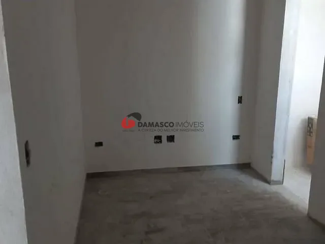 Apartamento 2 quartos e 2 banheiros, à venda, no bairro Jardim Bela Vista em Santo André