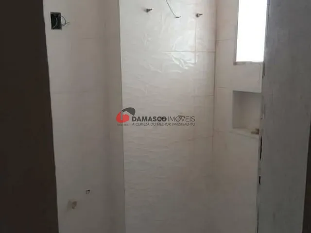 Apartamento 2 quartos e 2 banheiros, à venda, no bairro Jardim Bela Vista em Santo André