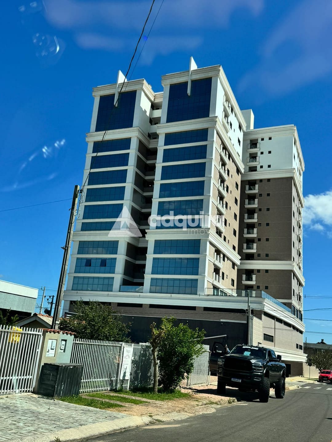 Apartamento, 3 quartos, 249 m² - Foto 2