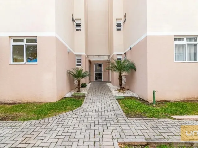 Apartamento 2 quartos e 1 banheiro, para alugar, no bairro Uberaba em Curitiba