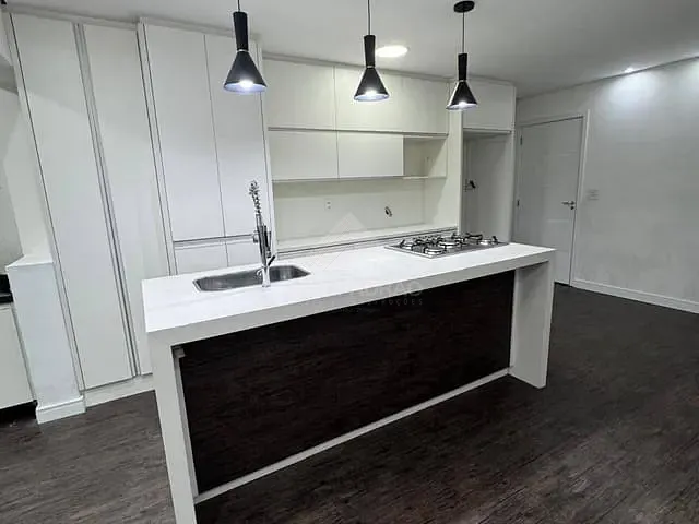 Apartamento 2 quartos e 1 banheiro, à venda, no bairro Jardim Pilar em Mauá