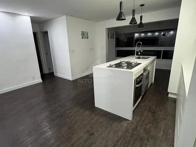 Apartamento 2 quartos e 1 banheiro, à venda, no bairro Jardim Pilar em Mauá