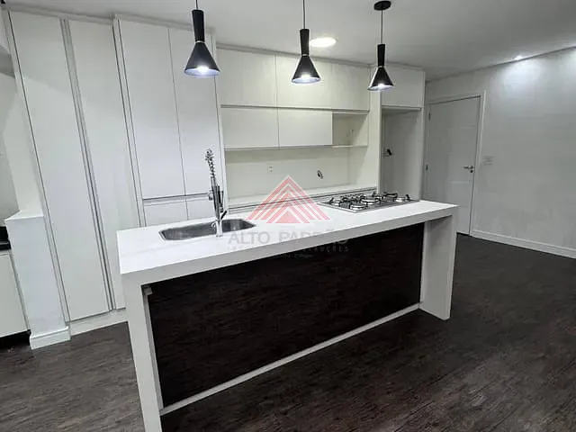 Apartamento 2 quartos e 1 banheiro, à venda, no bairro Jardim Pilar em Mauá