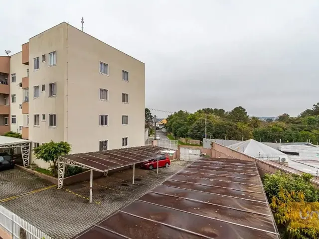 Apartamento 3 quartos e 1 banheiro, para alugar, no bairro Uberaba em Curitiba