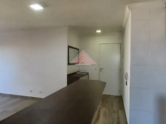Apartamento 2 quartos e 1 banheiro, à venda, no bairro Vila Falchi em Mauá