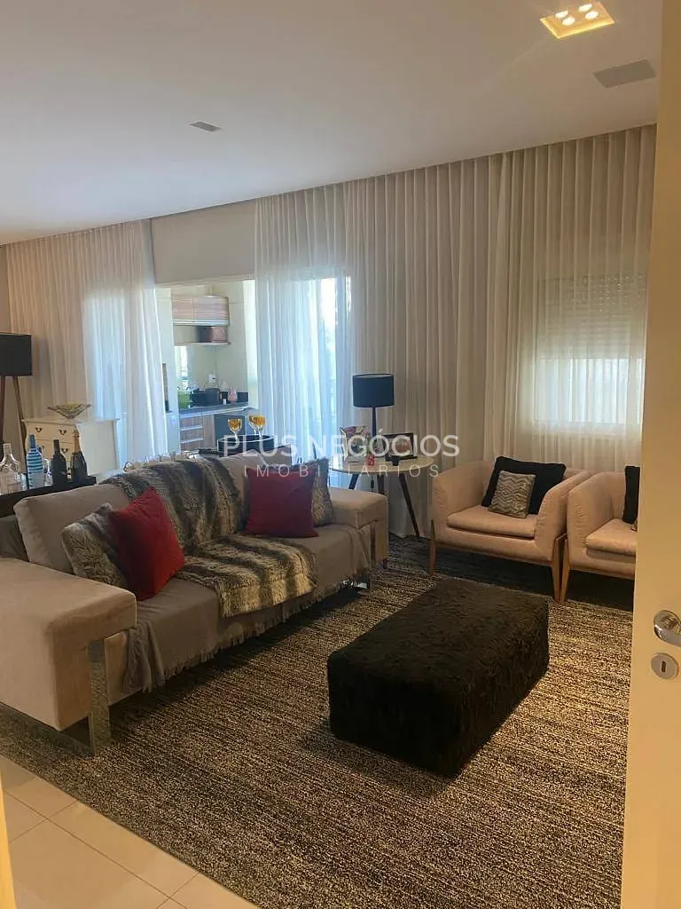 Apartamento, 4 quartos, 196 m² - Foto 2