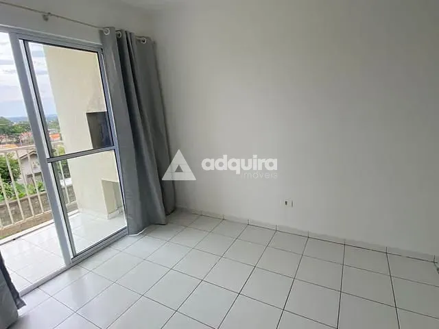 Apartamento com 52m² 2 quartos e 1 banheiro, à venda, no bairro Uvaranas em Ponta Grossa