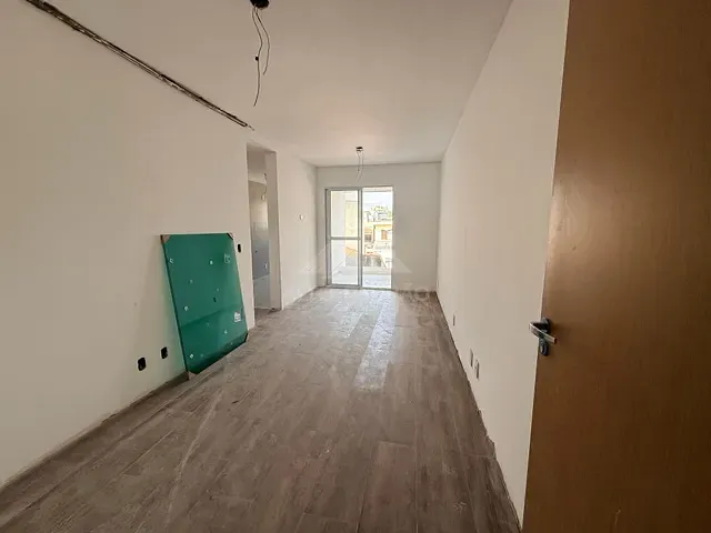 Apartamento com 65m² 2 quartos e 1 banheiro, à venda, no bairro Parque São Vicente em Mauá