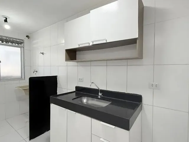 Apartamento 2 quartos e 2 banheiros, à venda, no bairro Novo Mundo em Curitiba