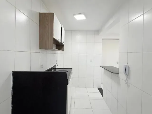 Apartamento 2 quartos e 2 banheiros, à venda, no bairro Novo Mundo em Curitiba