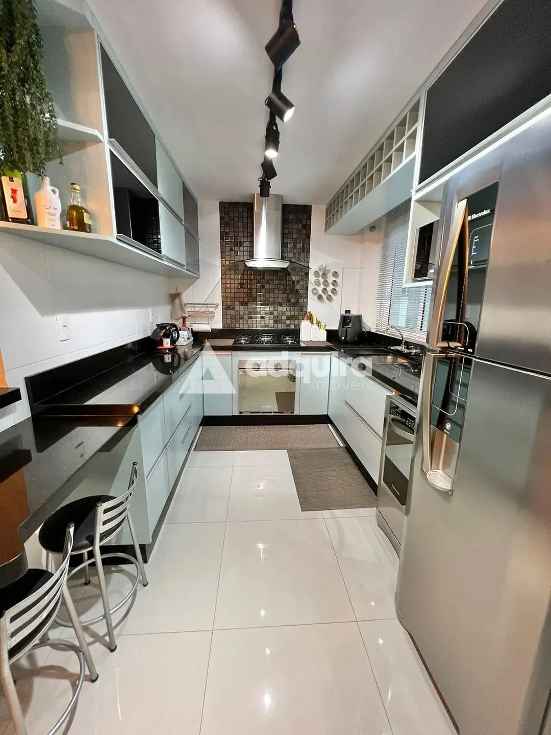 Apartamento, 3 quartos, 139 m² - Foto 4