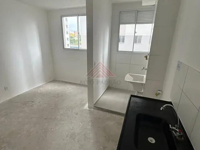 Apartamento 2 quartos e 1 banheiro, à venda, no bairro Campestre em Santo André
