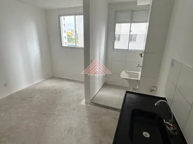 Apartamento 2 quartos e 1 banheiro, à venda, no bairro Campestre em Santo André