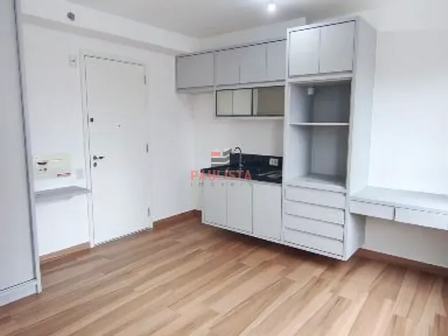 Studio com 28m² 1 quarto e 1 banheiro, para alugar, no bairro Mirandópolis em São Paulo