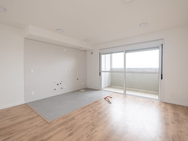 Apartamento 2 quartos e 2 banheiros, à venda, no bairro Areal em Pelotas
