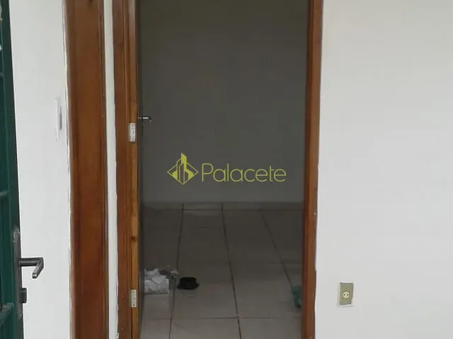 Apartamento com 50m² 1 quarto e 1 banheiro, para alugar, no bairro Alto do Cardoso em Pindamonhangaba