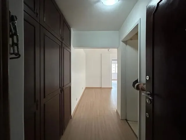 Apartamento 2 quartos e 2 banheiros, à venda, no bairro Bigorrilho em Curitiba