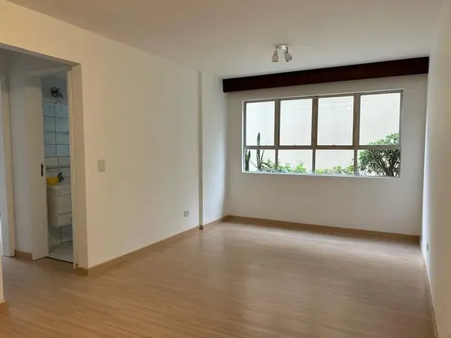 Apartamento 2 quartos e 2 banheiros, à venda, no bairro Bigorrilho em Curitiba