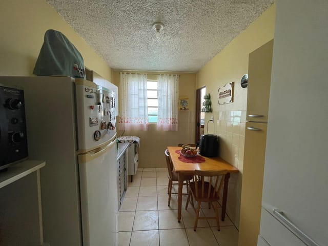 Apartamento 3 quartos e 2 banheiros, à venda, no bairro Areal em Pelotas