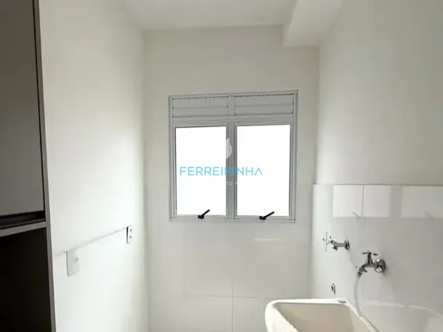 Apartamento com 50m² 2 quartos e 2 banheiros, para alugar, no bairro Condomínio Residencial Colinas do Paratehy em São José dos Campos