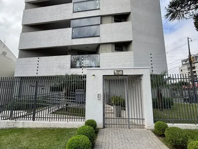 Apartamento 1 quarto e 1 banheiro, para alugar, no bairro Água Verde em Curitiba