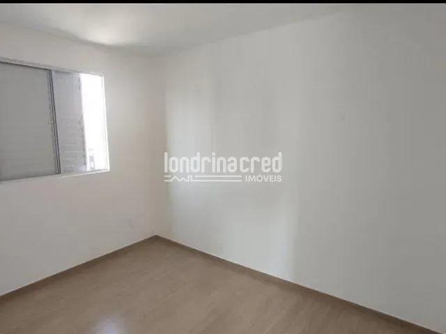 Apartamento 2 quartos e 1 banheiro, à venda, no bairro Jardim Maria Celina em Londrina