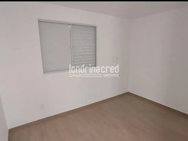 Apartamento 2 quartos e 1 banheiro, à venda, no bairro Jardim Maria Celina em Londrina