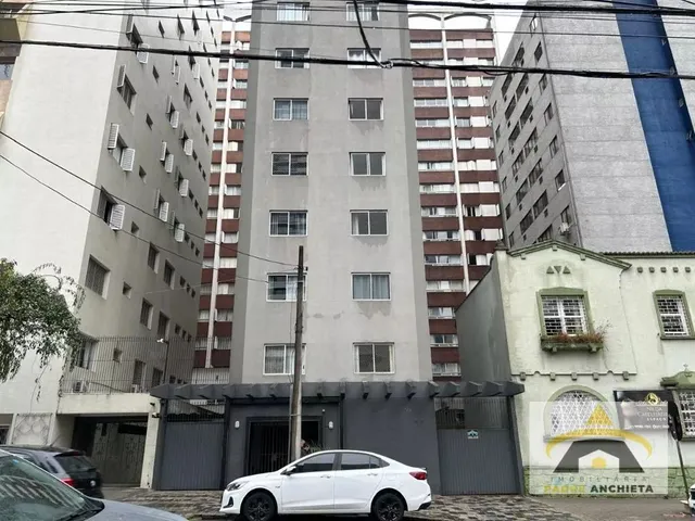 Apartamento 1 quarto e 1 banheiro, para alugar, no bairro Centro em Curitiba