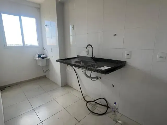 Apartamento 2 quartos e 1 banheiro, à venda, no bairro Jardim Mauá em Mauá