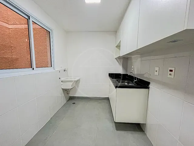 Apartamento 1 quarto e 1 banheiro, à venda ou para alugar, no bairro Vila Gea em São Paulo