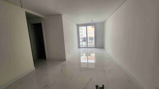 Apartamento 2 quartos e 2 banheiros, à venda, no bairro Centro em Pelotas