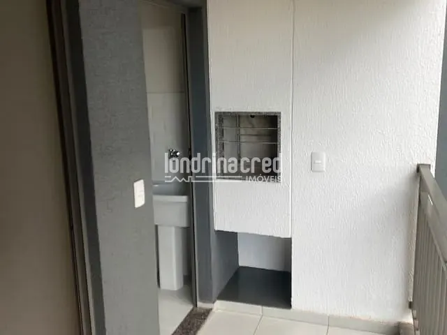 Apartamento 2 quartos e 1 banheiro, à venda, no bairro Vila Santa Terezinha em Londrina