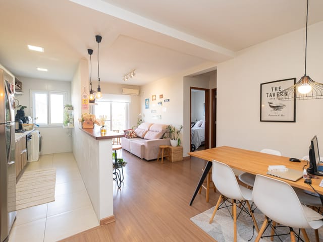 Apartamento com 93m² 2 quartos e 1 banheiro, à venda, no bairro Areal em Pelotas