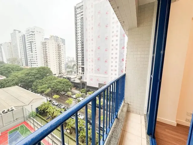 Apartamento 2 quartos e 2 banheiros, para alugar, no bairro Bigorrilho em Curitiba