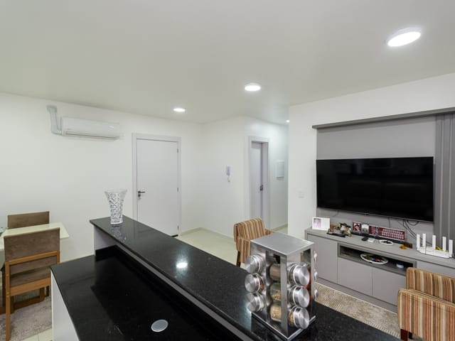 Apartamento com 121m² 2 quartos e 2 banheiros, à venda, no bairro Areal em Pelotas
