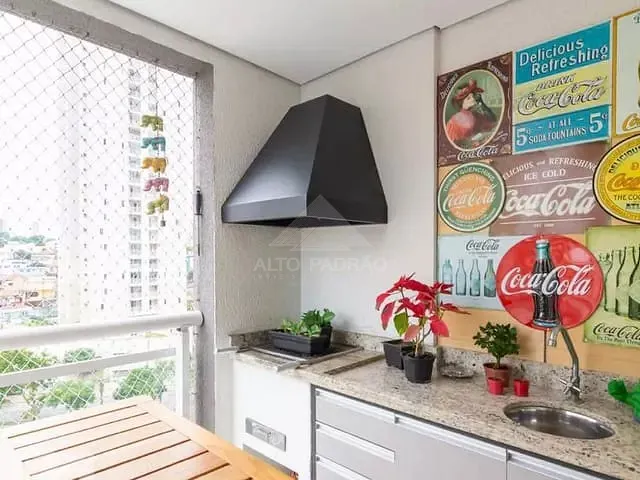 Apartamento 2 quartos e 2 banheiros, à venda, no bairro Vila Pires em Santo André
