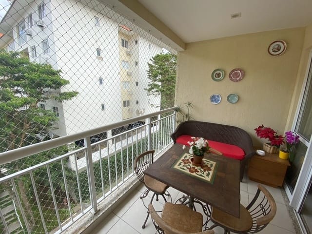 Apartamento 4 quartos e 2 banheiros, à venda, no bairro Itaipava em Petrópolis