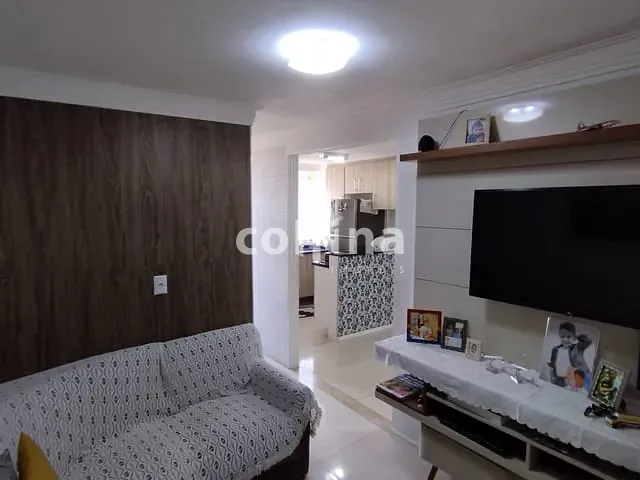 Apartamento 2 quartos e 1 banheiro, à venda, no bairro Cohab II em Carapicuíba